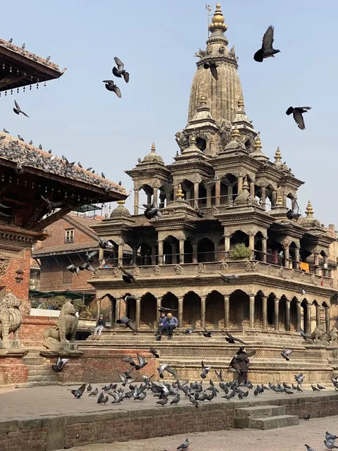 Nepal Travel - Pokhara & Patan