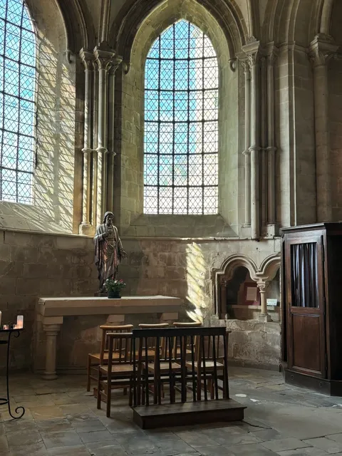 🇫🇷 Caen's Saint-Étienne Abbey: A Hidden Gem in Normandy! 📸