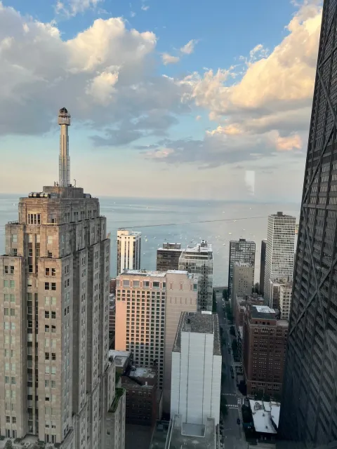 ✨ Heavenly Stay at Four Seasons Chicago! 🏙️💫