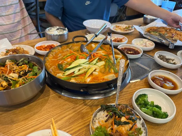 A Foodie's Quest to Try All Grilled Beef Intestines in the U.S. 