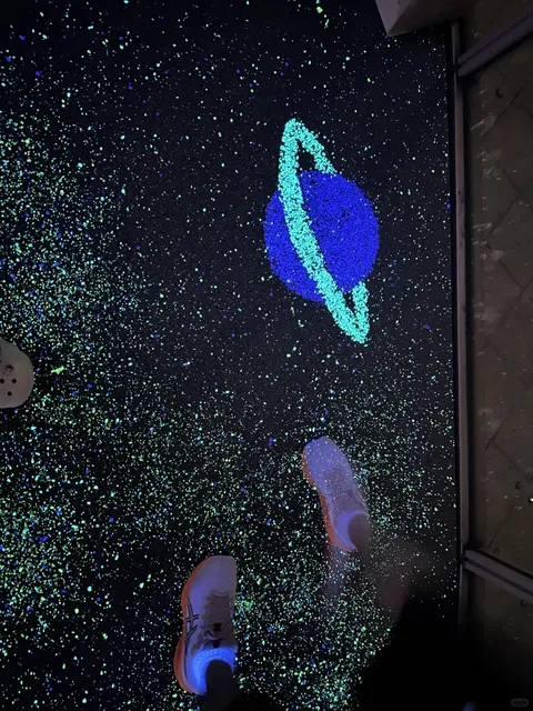 Amidst the Sky Garden of Landmark Tower 🌃