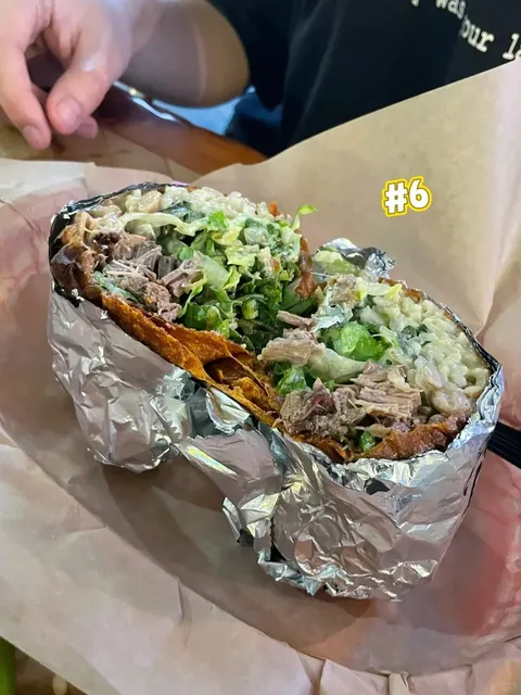 Austin Tex-Mex Must-Try: Cabo Bob’s Burritos 🌮🌵