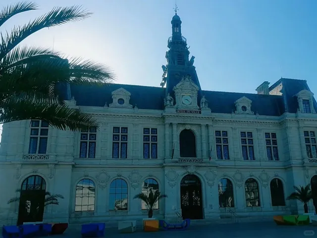 🇫🇷 Traveling with Kids: Poitiers’ Delightful Details