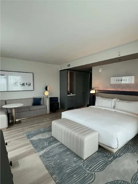 Lock In This Hotel for Your Next Washington Trip! 🏨💥