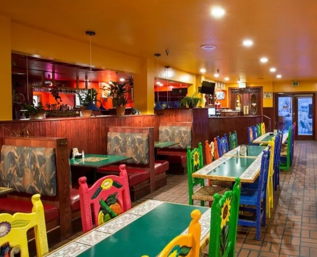 The Warm Flavors of a Family-Style Mexican Restaurant
