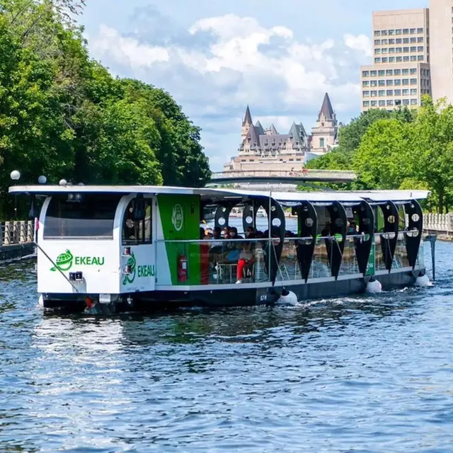 🚤 Ottawa Boat Tours Blast! 🏟️