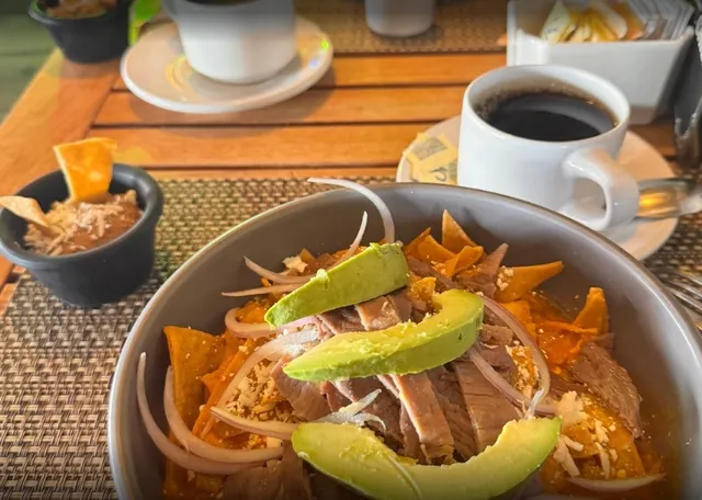 El Anafre Rojo: Authentic Mexican Culinary Experience