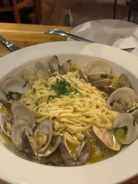 Philadelphia, USA: Italian Food near KOP — North Italia 🐒🍝