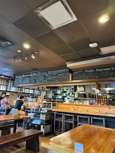 🇨🇦 ​​Guu with Garlic: Vancouver’s Coziest Izakaya!​​ 🍢✨