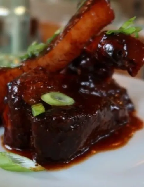 🍸 The Ardsley | Savannah's Stylish Lounge for Cocktails 