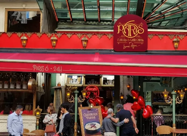 Saint Paul French restaurant Paris 6 Classique🥂