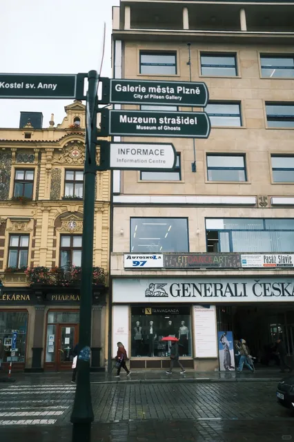 🇨🇿 Plzeň (Pilsen) | A Moody Beer Paradise in the Rain ☔️📸