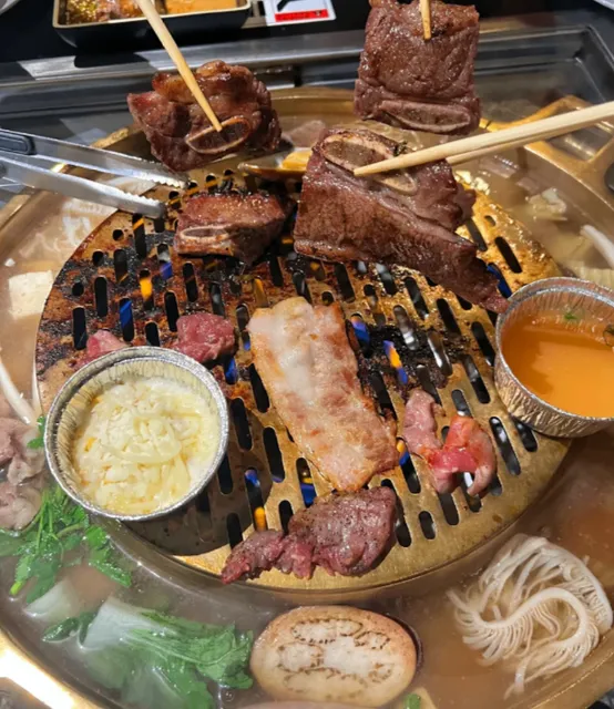 Thai hot pot barbecue buffet ceiling in New York 🔥 39 per person