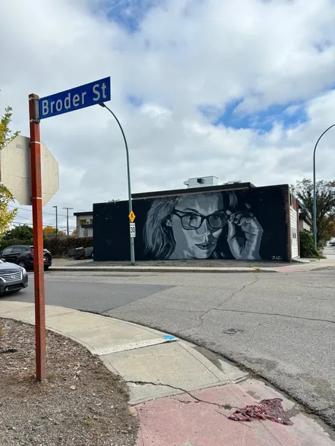 🇨🇦 University Exchange in Regina | Summer-Only Ice Cream Gem 🍦✨