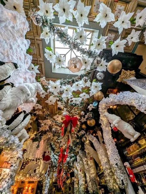 New York Restaurant | Already on the next level of beauty