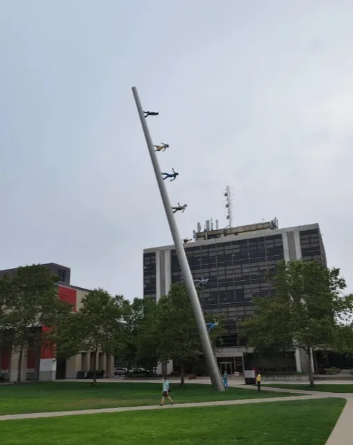 🎓 Carnegie Mellon University | Where Innovation Runs Wild (Literally)