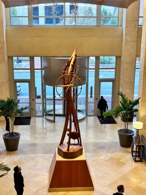 A Wonderful Place in Washington! 🏛️🍂💼