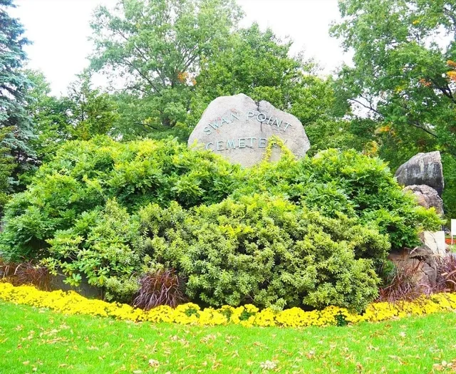 Finding Peace and Life in Rhode Island 🕊️