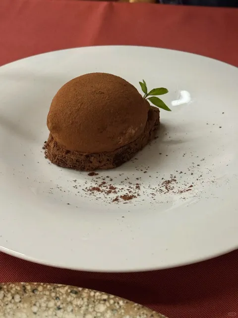 Wildman Returns to Manaus 🏙️🌿 – Restaurante Banzeiro