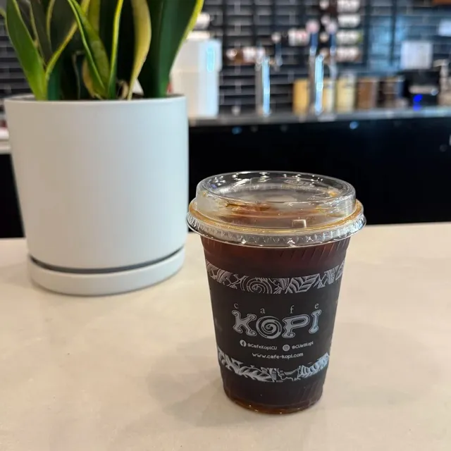 Don’t Miss the Coffee Scene in Portsmouth, NH! ☕🌿✨