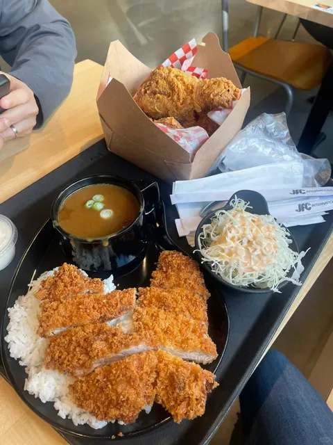 Momiji Capitol Hill: New canteen in  Seattle