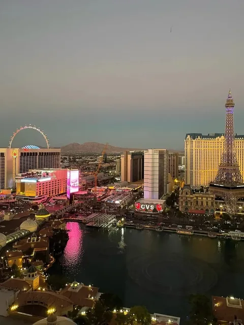 Staying at Bellagio in Vegas is Such a Great Deal! 🏨💰