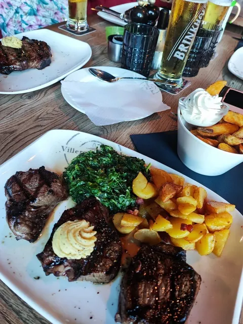 Dortmund's Premier Steakhouse: Rodizio-Where Meat Dreams Come True 😎