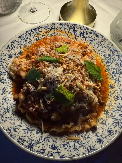 🎯 You’ve Gotta Hit Up This Spot! 🎉✨