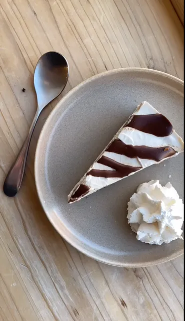 🌿 Planta Kaffihús — Reykjavik's Green Oasis