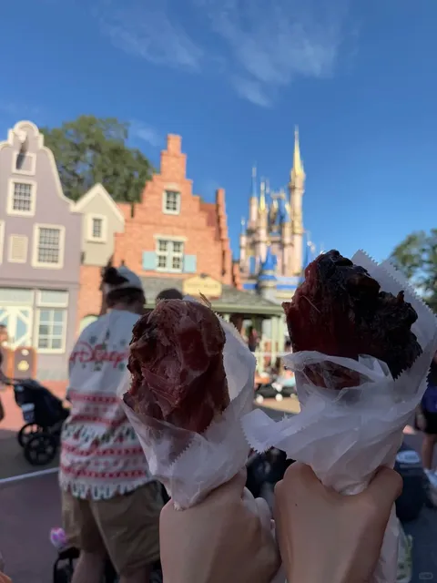 Mind-Blowing Eats at Orlando Disney 👍🏻