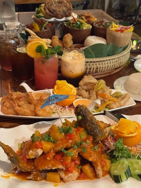 🇨🇦Toronto｜This Thai Restaurant Will Make You Crave More! 🤤