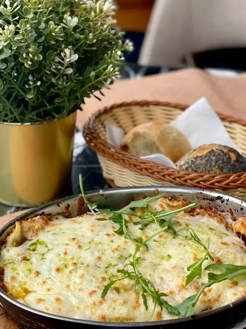 🇲🇦 6 Hours in Casablanca: Chasing the Seaside Mosque