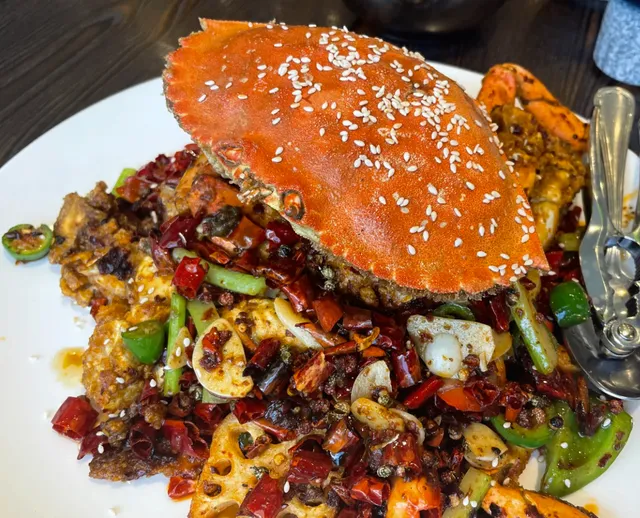 Richmond's Spicy Crab Deal You Can't Miss! 🌶️🦀