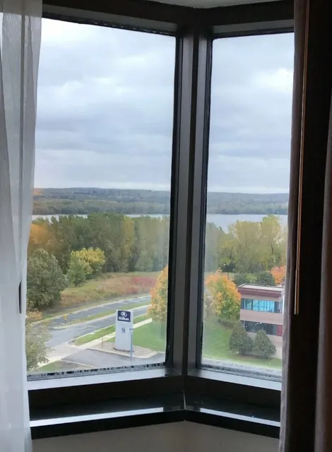 🏨 Hilton Minneapolis-St. Paul Airport