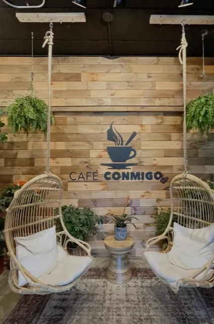 🌿 Cafe Conmigo - Pittsburgh's Cozy Nature Retreat! 🪑