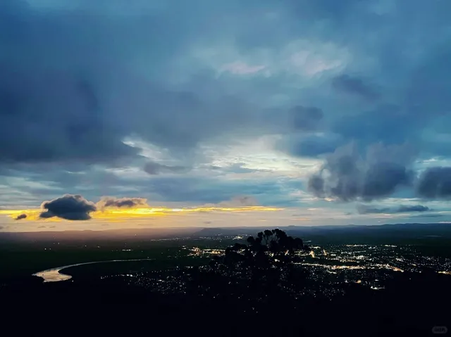 🇦🇺 Queensland Road Trip | Rockhampton’s STONEGRILL Beef Adventure! 