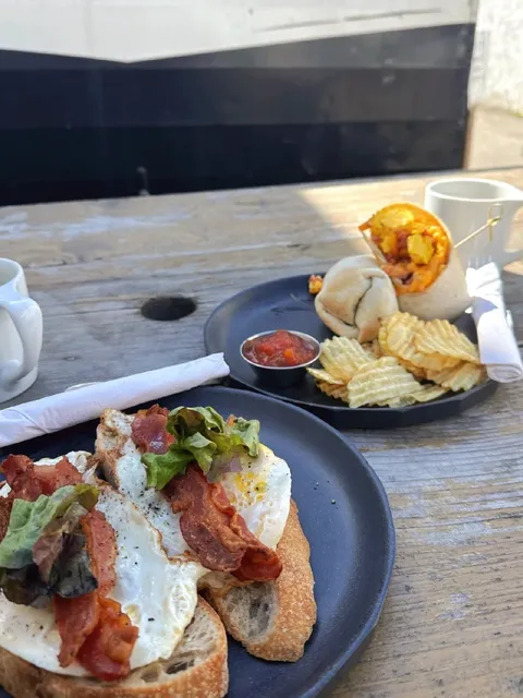 🇨🇦 Unmissable Views in Kelowna...💕