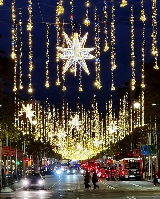 Barcelona Lights Up Christmas Decorations