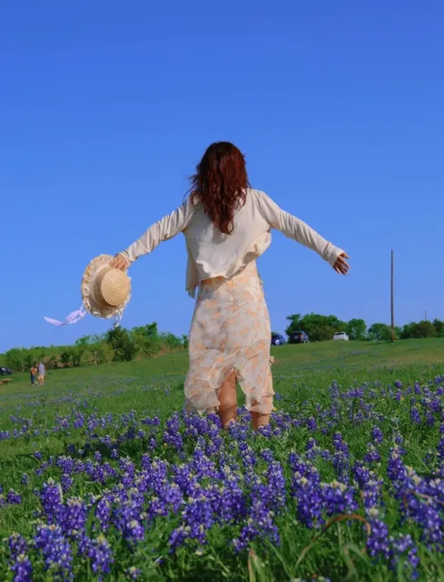 Breathtaking Bluebonnet Fields! Must-Visit Spring Romance in Texas