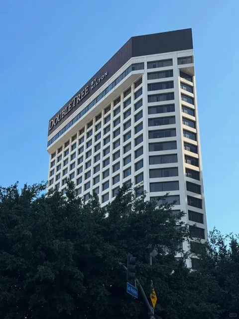 A Hotel That's More Suitable for Living & Budget-Friendly Yet Safe! 😍