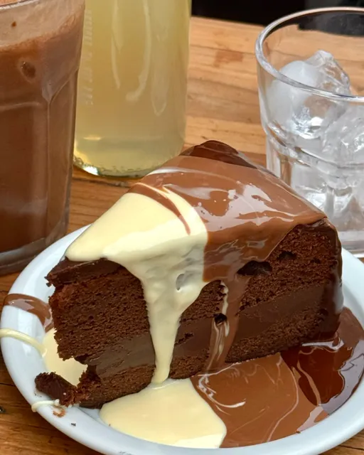 🇬🇧 Finally, the Best Chocolate Cake in London! 🍫