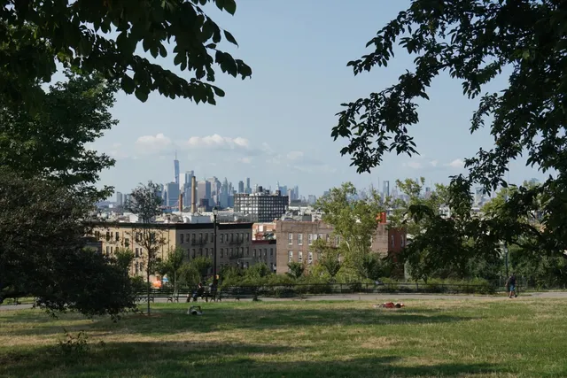 Sunset Park | Brooklyn’s Best-Kept Secret for Skyline Views 🌆✨