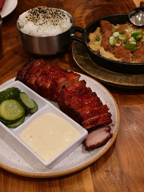 How is the char siu in Santa Barbara so delicious?? 😭