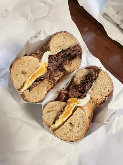 Madison Must-Eat | Gotham’s Insanely Good Bagels 🥯