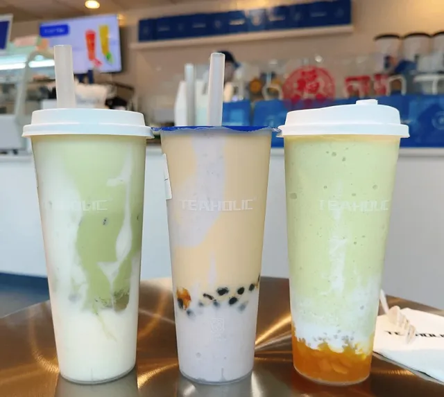 I go to this milk tea shop in Boston three times a week