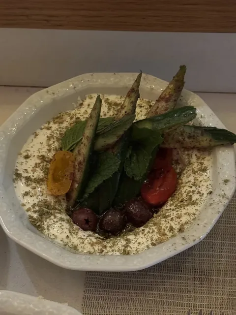 Philadelphia: Suraya Restaurant