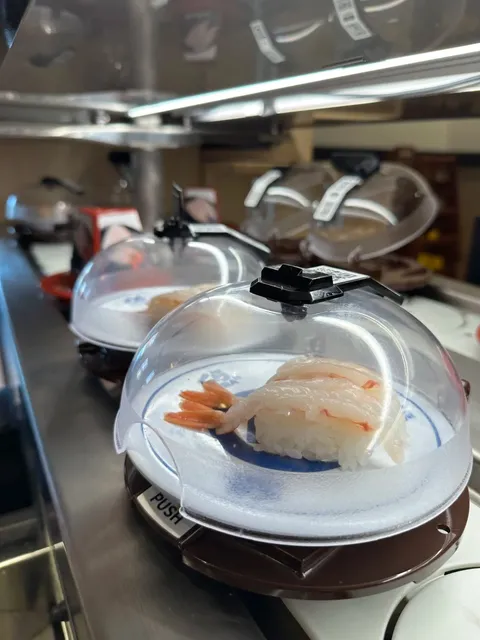 👍 Kura Revolving Sushi Bar