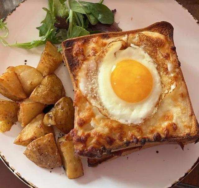 A Surprise Breakfast at Berlin Café