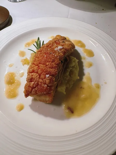 🍽️ Recommending a Canal-Side Restaurant in Milan: La scaletta 🥂