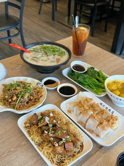 Yin Ji Chang Fen - The Ultimate Cantonese Comfort Food Spot 🥢✨​​